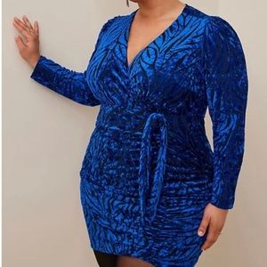 Torrid Royal Blue Velvet Midi Dress Size 18